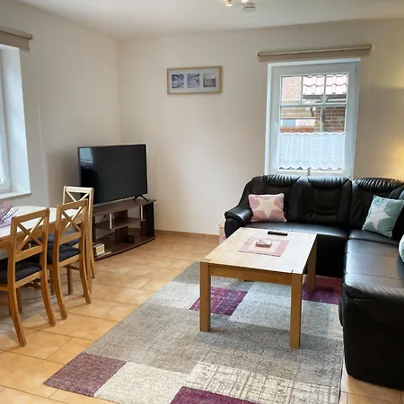 Apartment Haus Krasniqi 2 *